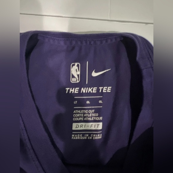 Men’s NBA Charlotte Hornets Basketball Purple Jordan T-Shirt (Size: Large Tall) - Picture 8 of 8